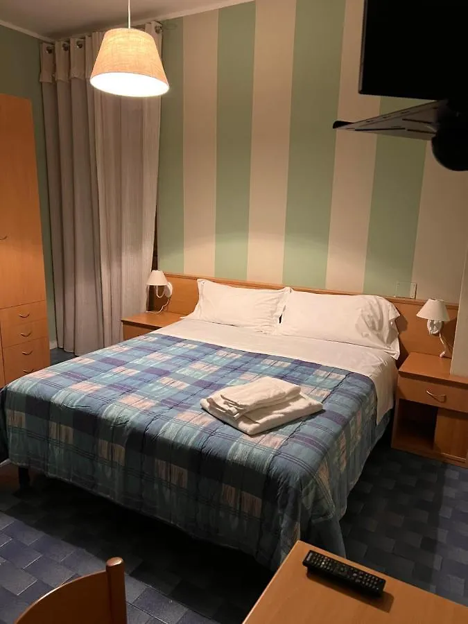 Hotel Meri 1956 Locanda E Cucina Framura