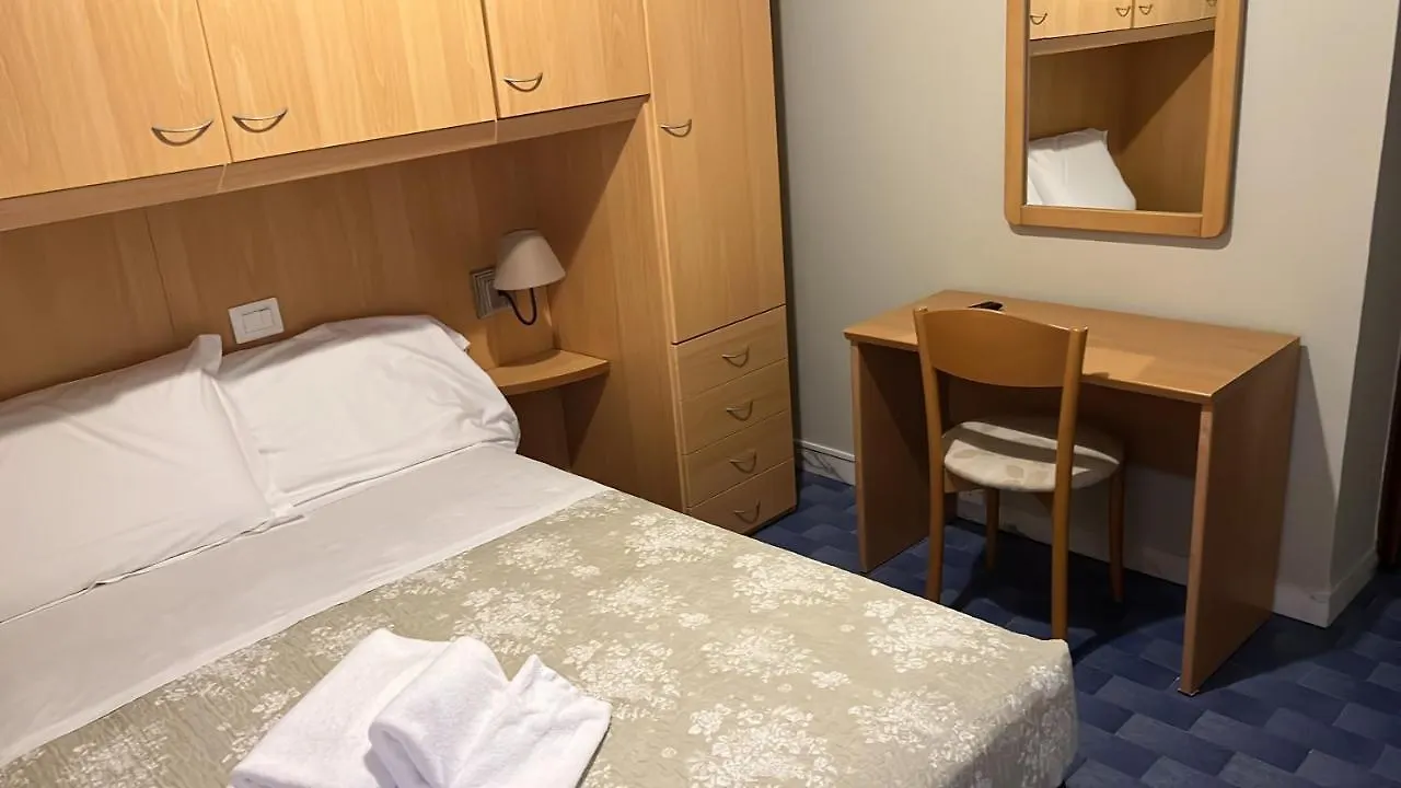 Hotel Meri Framura