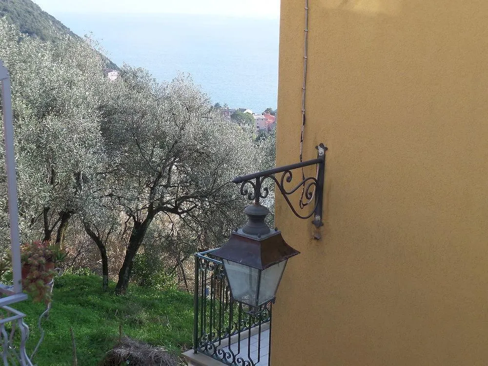 Hotel Meri Framura