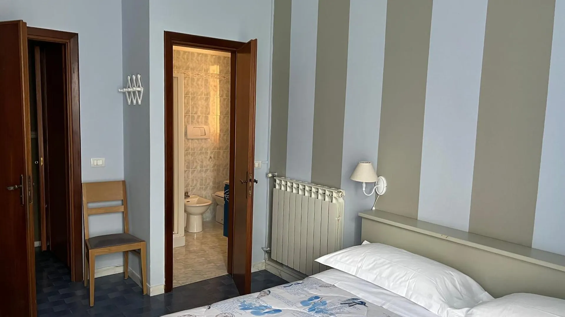 Hotel Meri 1956 Locanda E Cucina Framura